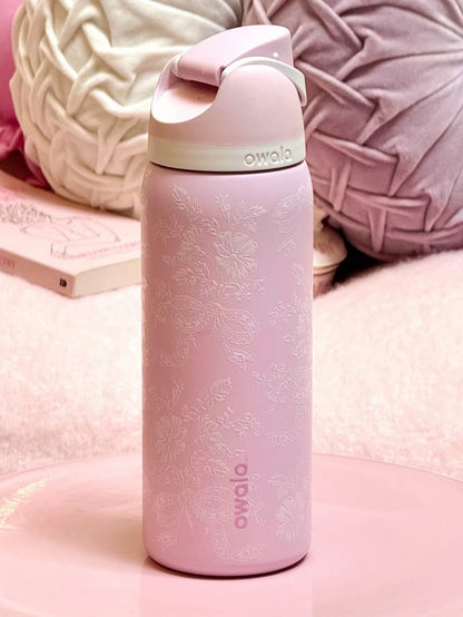 Exclusive Owala FreeSip 32oz Water Bottle